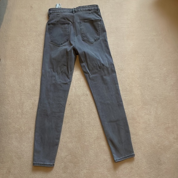 Zara Gray Stretchy skinny Ankle Jeans in size 6 - Picture 5 of 9